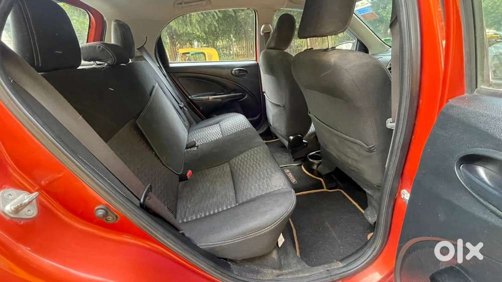 Toyota Etios Cross 1.2l G, 2017, Petrol