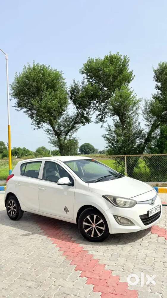 Hyundai I20 2015 Diesel 117000 Km Driven