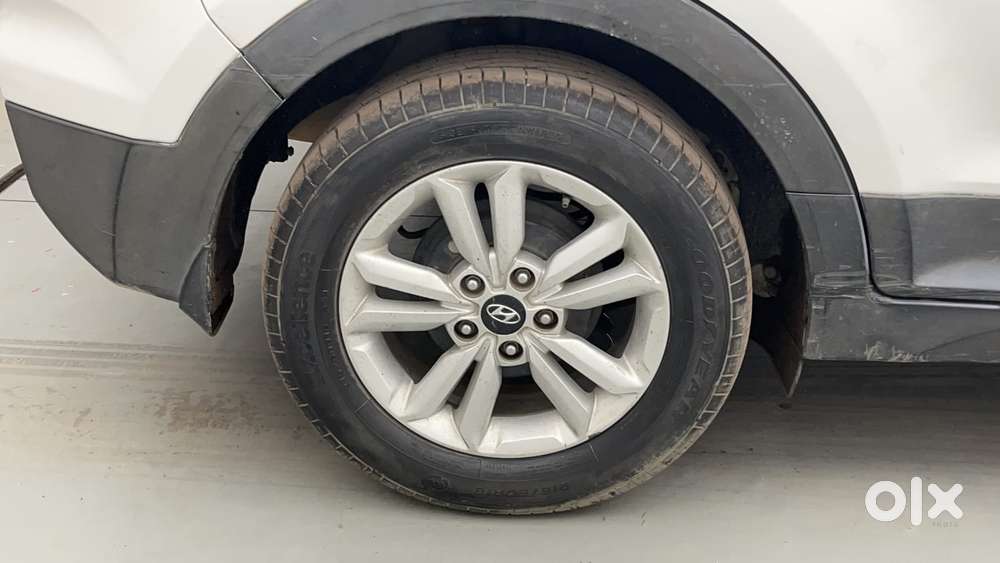 Hyundai Creta 1.6 Sx Plus Petrol At, 2015, Diesel