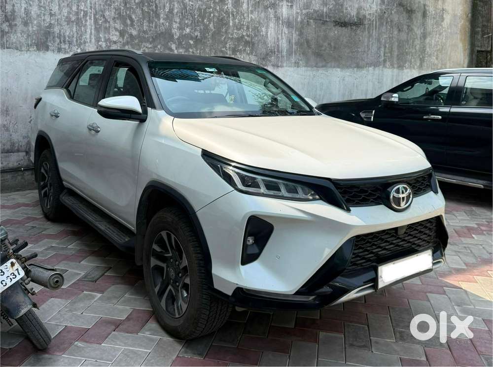 Toyota Fortuner Legender 4x2 At 2.8, 2022, Diesel