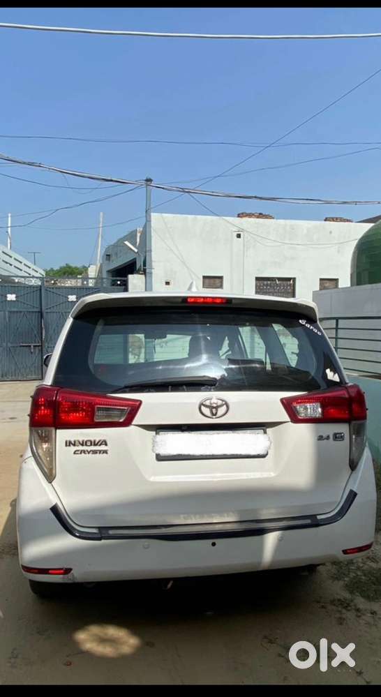 Toyota Innova Crysta 2018 Diesel Manual