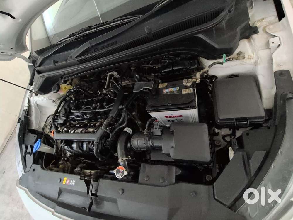 Hyundai New I20 1.2 Asta (o) Mt, 2023, Petrol