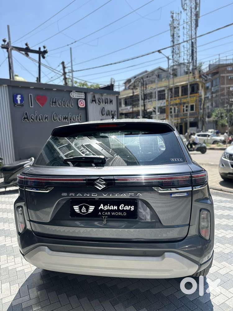 Maruti Suzuki Grand Vitara, 2023, Petrol