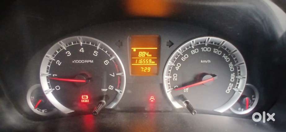 Maruti Suzuki Swift Dzire Vxi Optional, 2015, Petrol