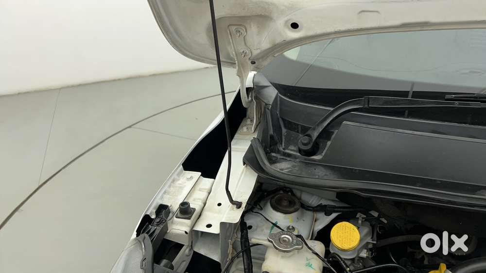 Renault Triber Rxl, 2022, Petrol