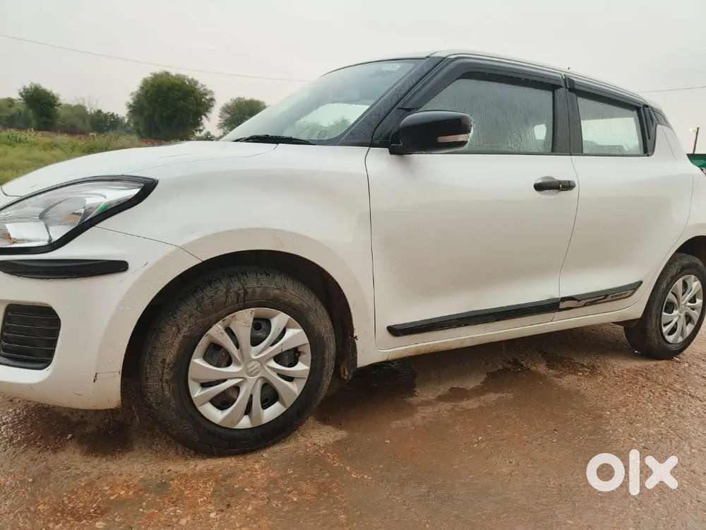 Swift Vxi Petrol 2022 April Month Registration. 1st Owner Single Hand