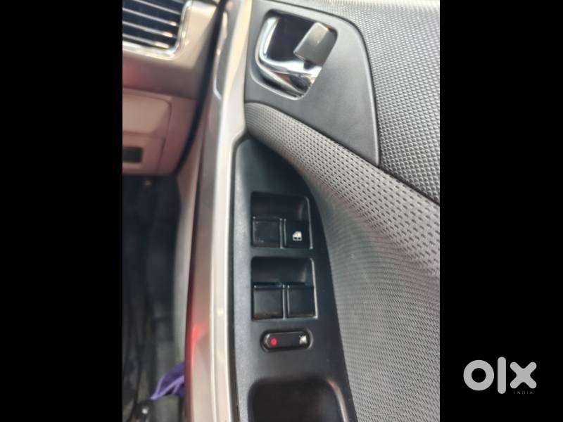 Tata Nexon 1.2 Revotron Xza Plus, 2019, Petrol