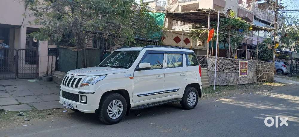 Mahindra Tuv 300 2018 Diesel Well Maintained