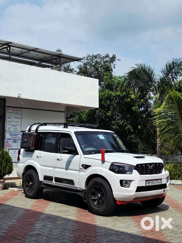 Mahindra Scorpio