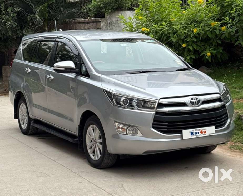 Toyota Innova Crysta 2.4 V 8 Str, 2016, Diesel