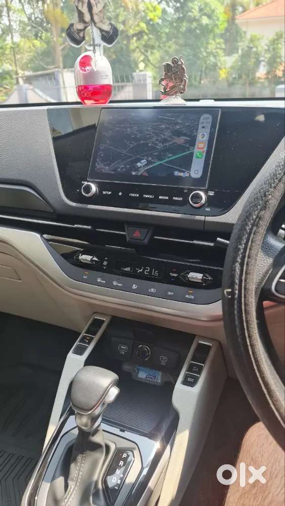 Kia Carens 2024 Petrol 1.5 Turbo Dct 10500 Km Driven