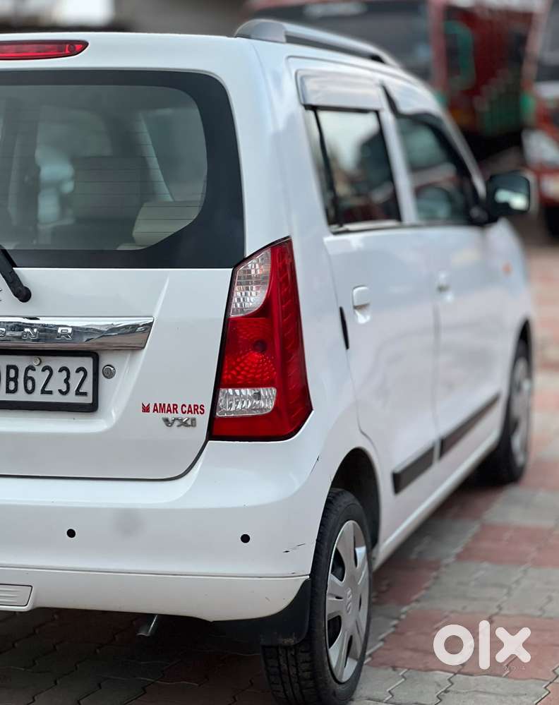Maruti Suzuki Wagon R Vxi 1.2, 2018, Petrol