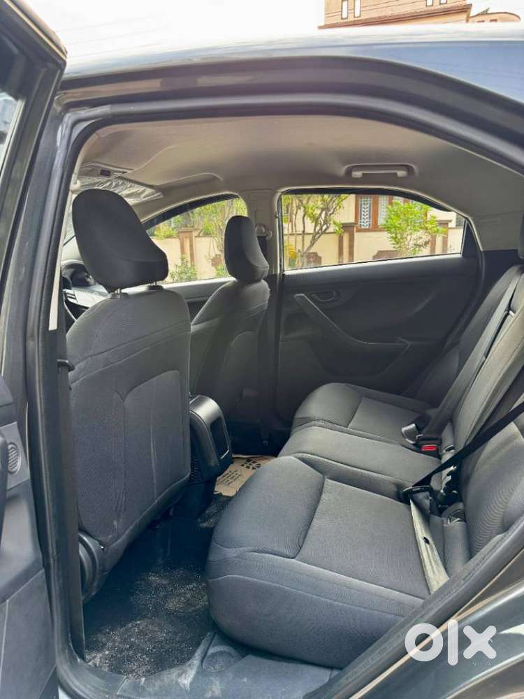Tata Nexon, 2024, Petrol