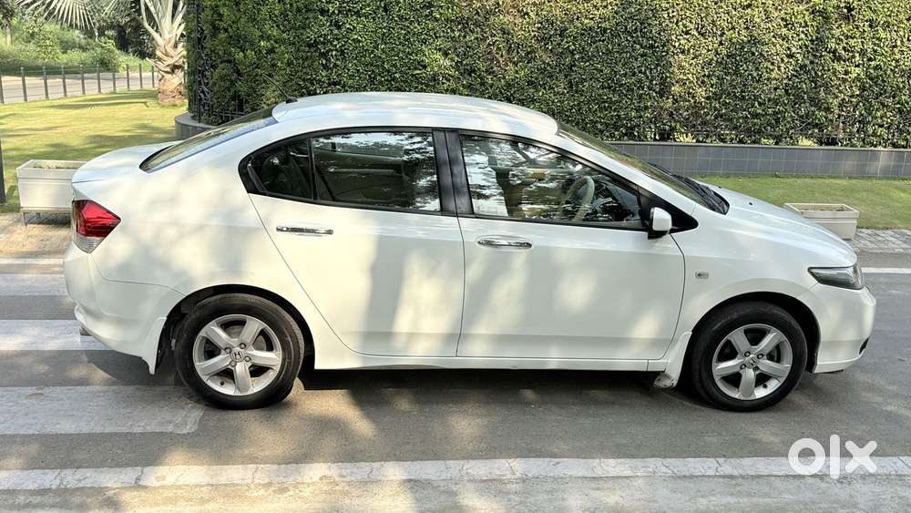 Honda City V Inspire, 2011, Petrol