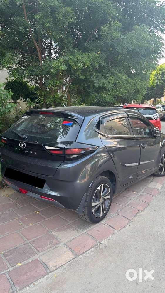 Tata Altroz Petrol 2021
