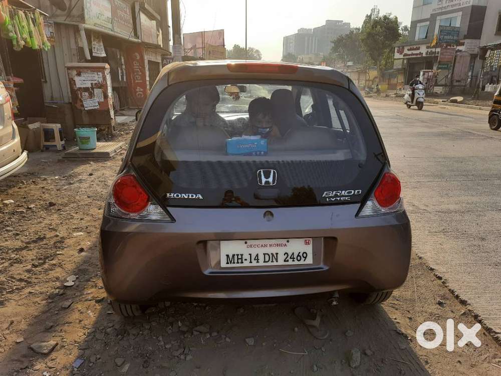 A Well-maintained, Less-driven Honda Brio S Mt(2013)