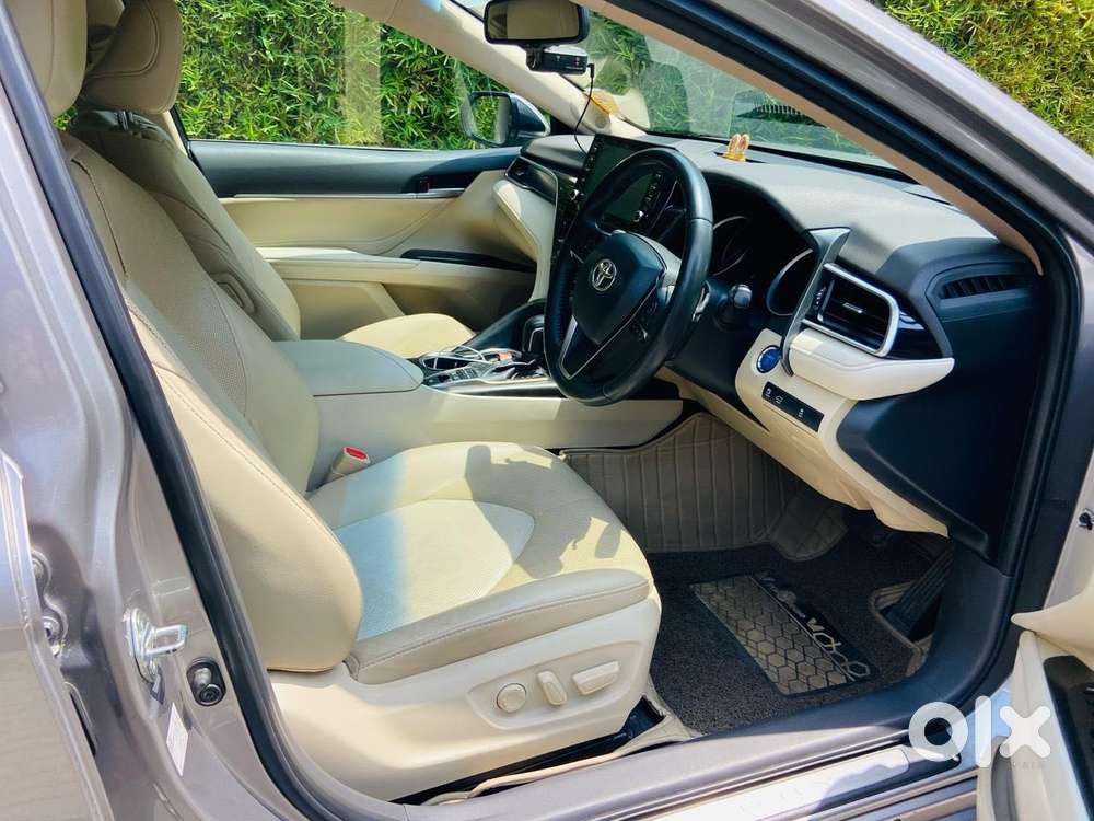 Toyota Camry [2019-ongoing] 2.5 Hybrid, 2023, Petrol
