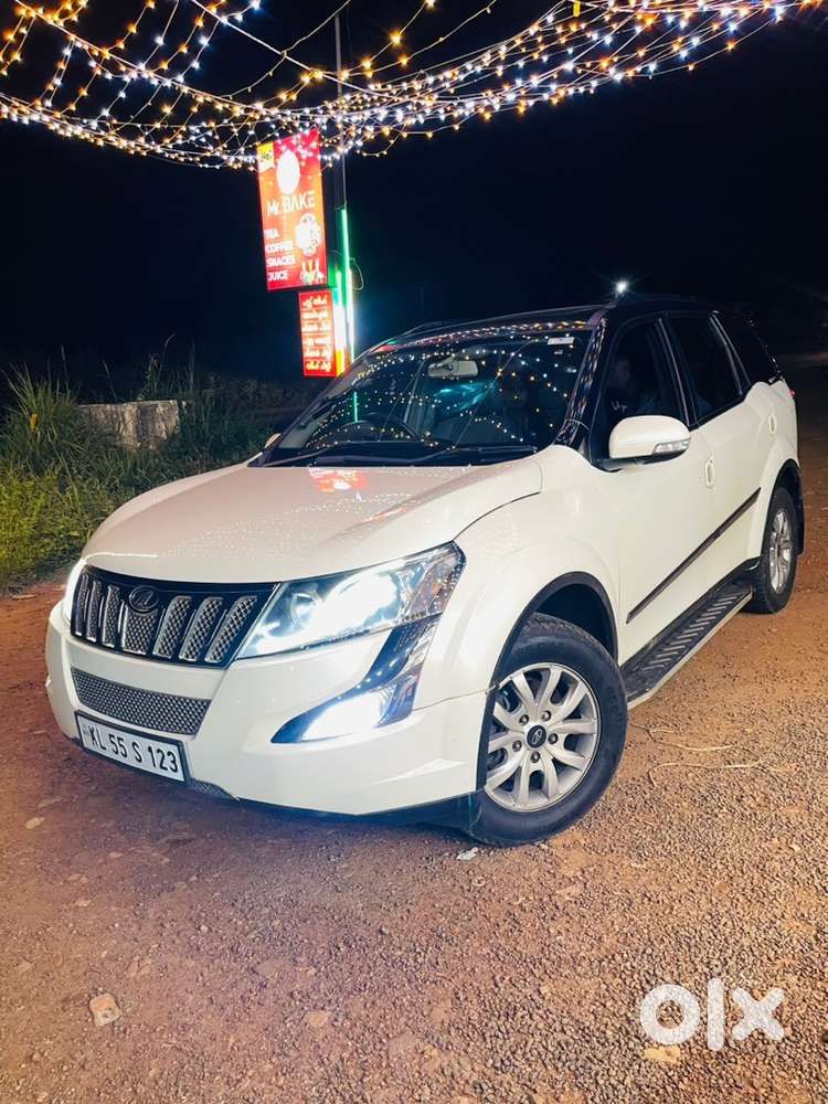 Mahindra Xuv500 W10 Sunroof Well Maintained