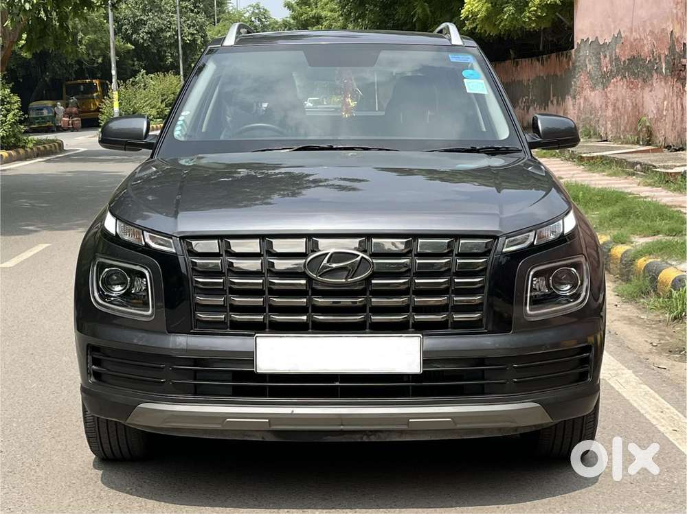 Hyundai Venue 1.0 S (o) Turbo Dct, 2023, Petrol