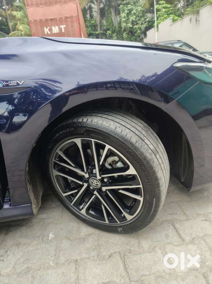 Toyota Camry Hybrid, 2025, Petrol