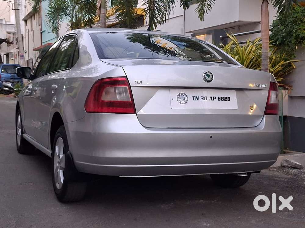 Skoda Rapid Elegance 1.6 Tdi Cr Manual, 2012, Diesel