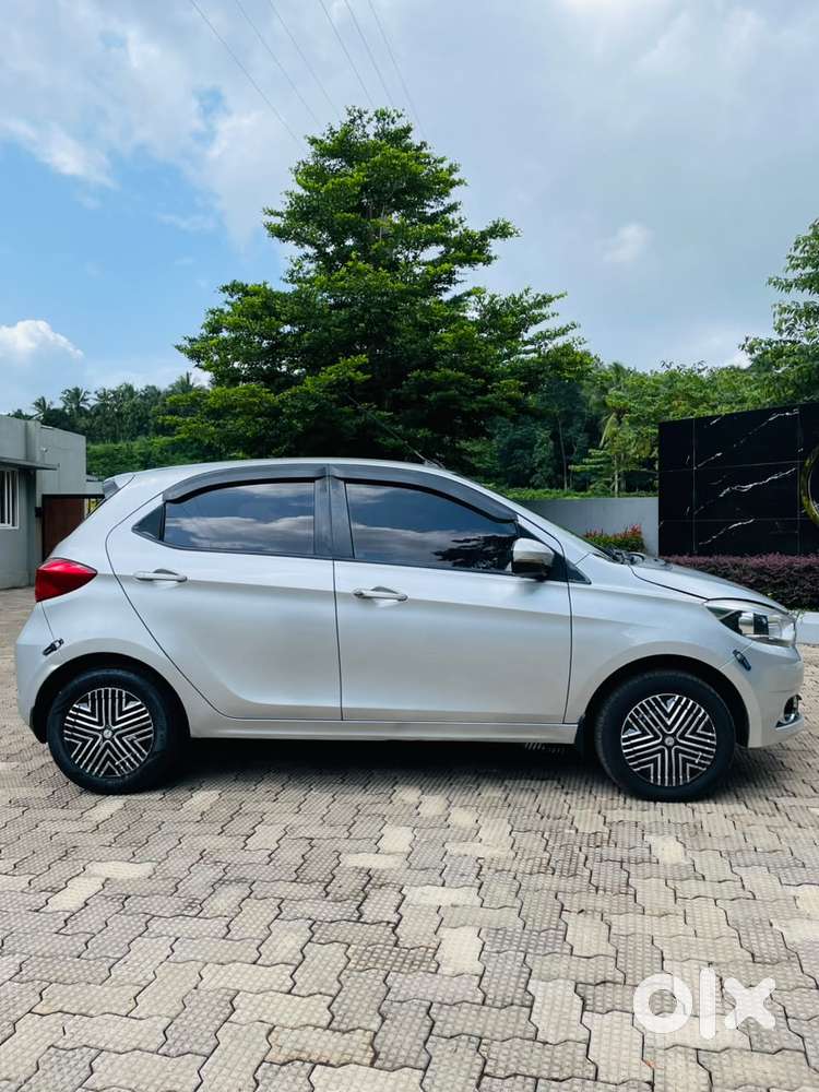 Tata Tiago 1.05 Revotorq Xz, 2017, Petrol