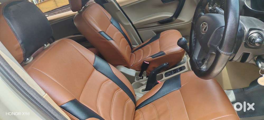 Mahindra Tuv 300 T6, 2017, Diesel