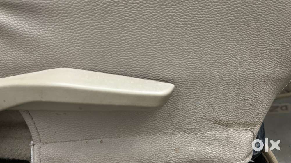 Maruti Suzuki Swift Dzire 1.2 Zxi Bsiv, 2021, Petrol