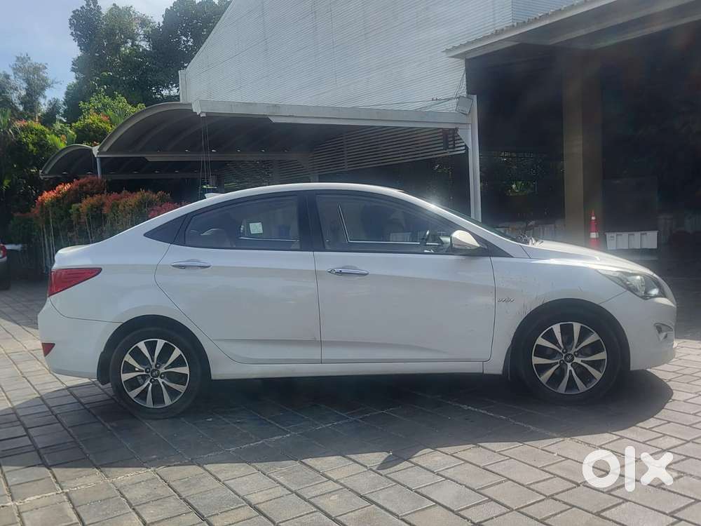 Hyundai Verna 1.5 Sx (o) Vtvt, 2016, Petrol