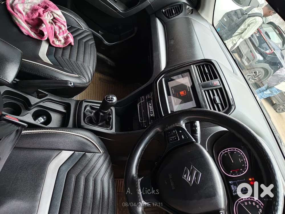 Maruti Suzuki Brezza 1.5 Zxi Smart Hybrid, 2021, Petrol