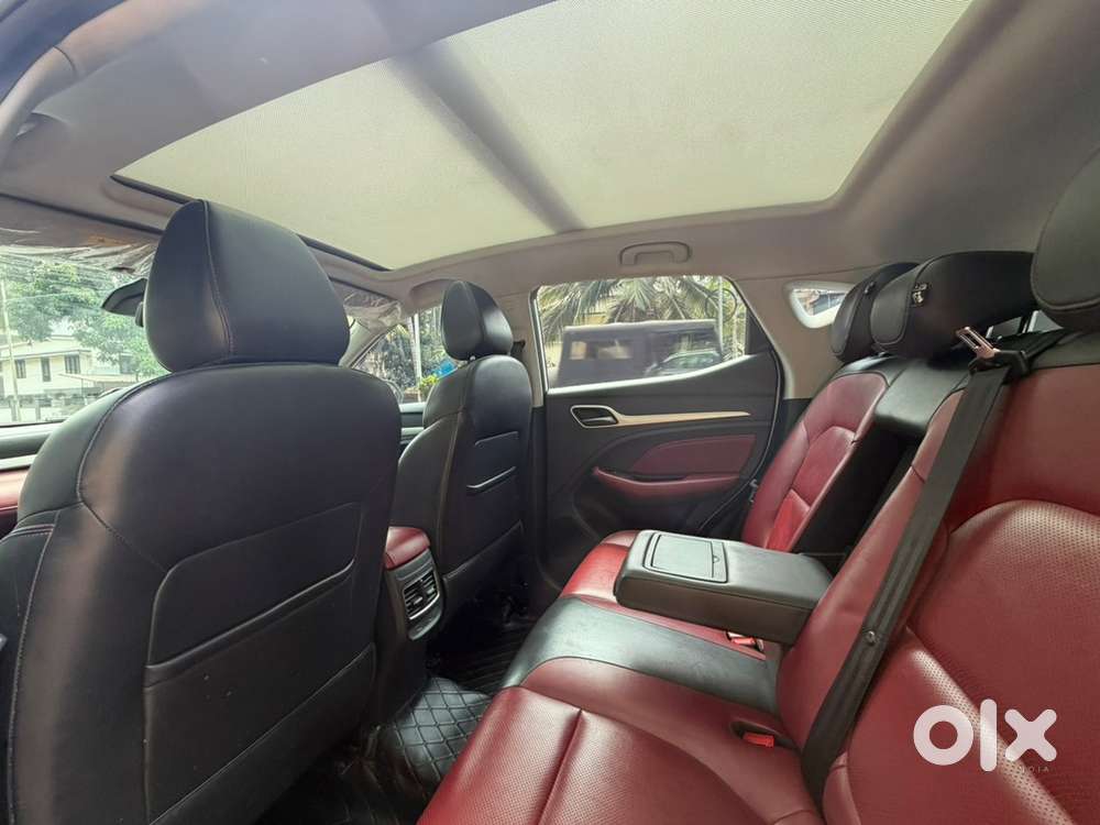 Mg Astor 2026 Petrol 23700 Km.automatic Gear.adas.panoramic Sun Roof