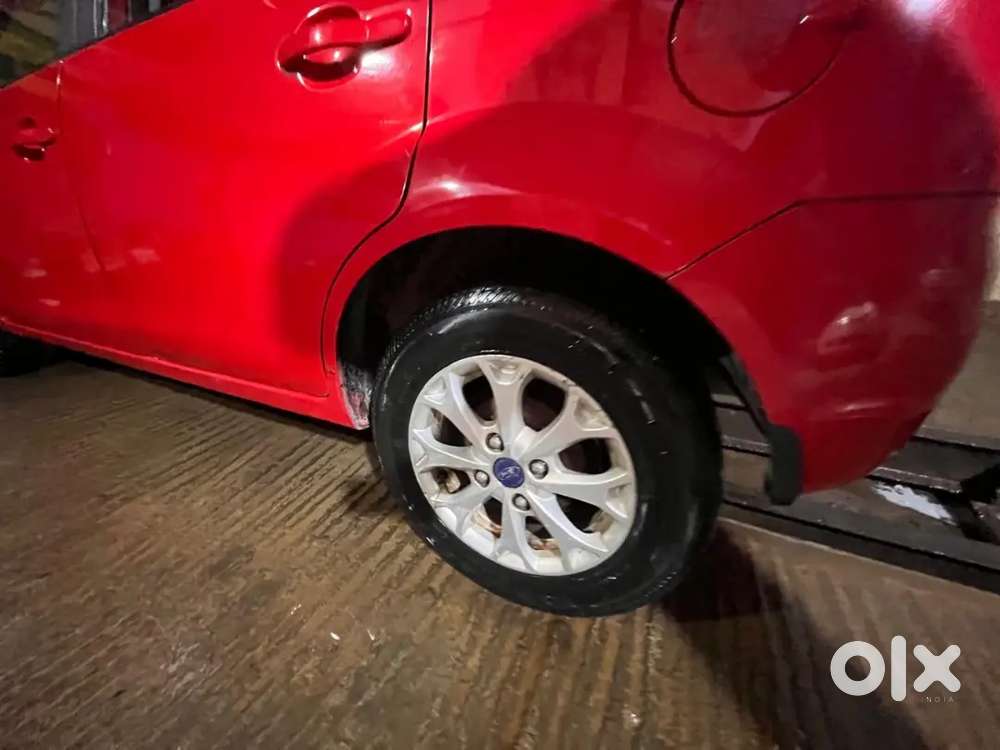 A Great Condition Ford Figo 1.2 Titanium 2013