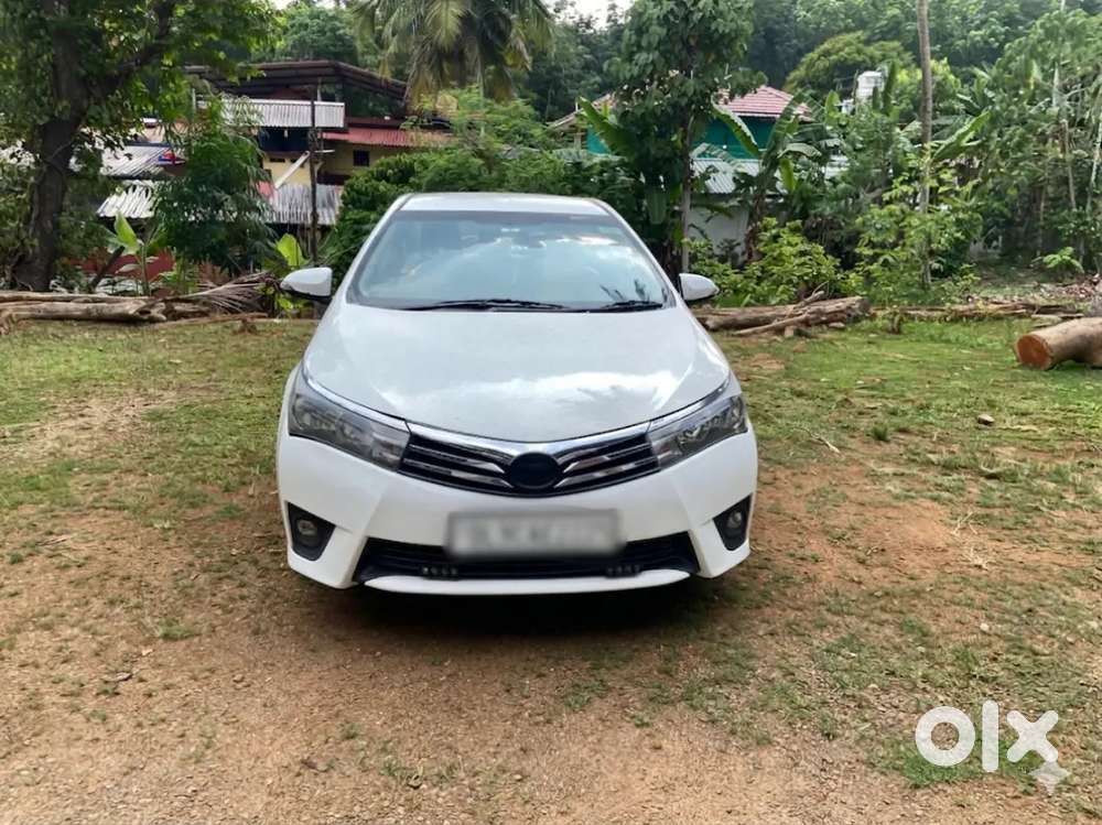 Toyota Corolla Altis 2014 Diesel Well Maintained