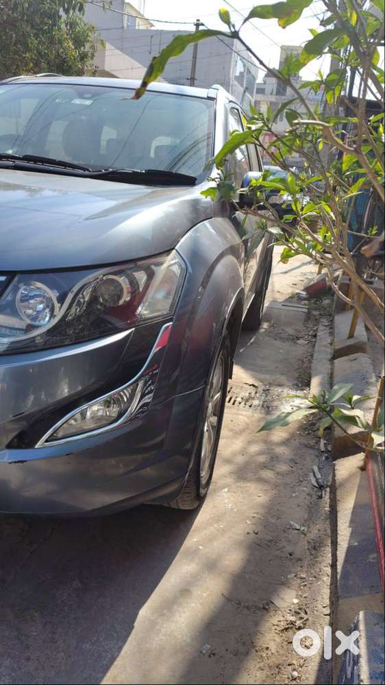 Mahindra Xuv500 2015