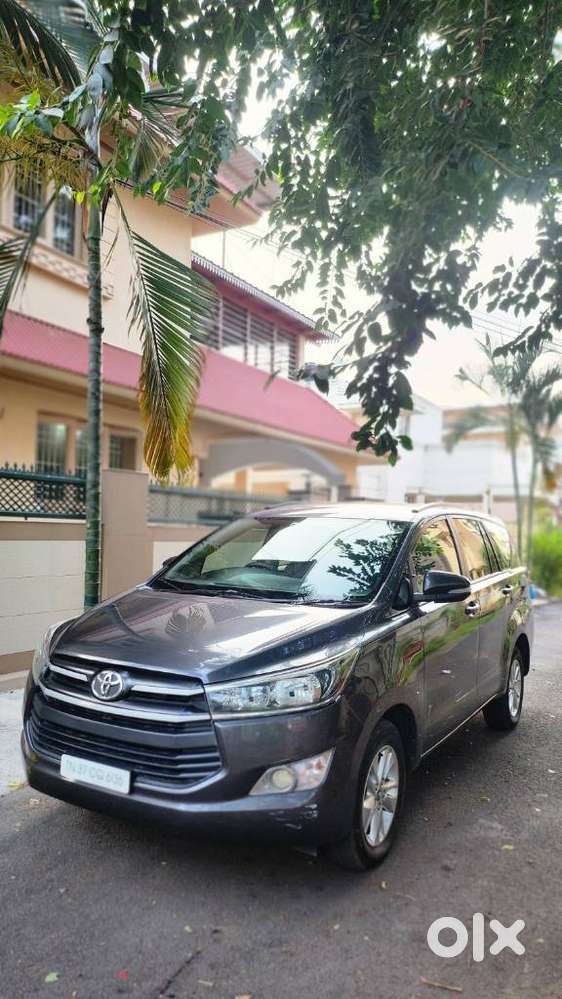 Toyota Innova Crysta 2.8 Gx At, 2016, Diesel
