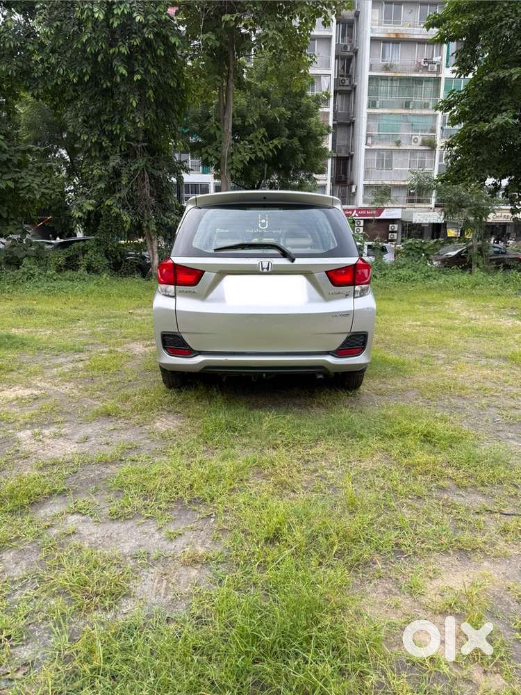 Honda Mobilio 2016 Read Full Ad.