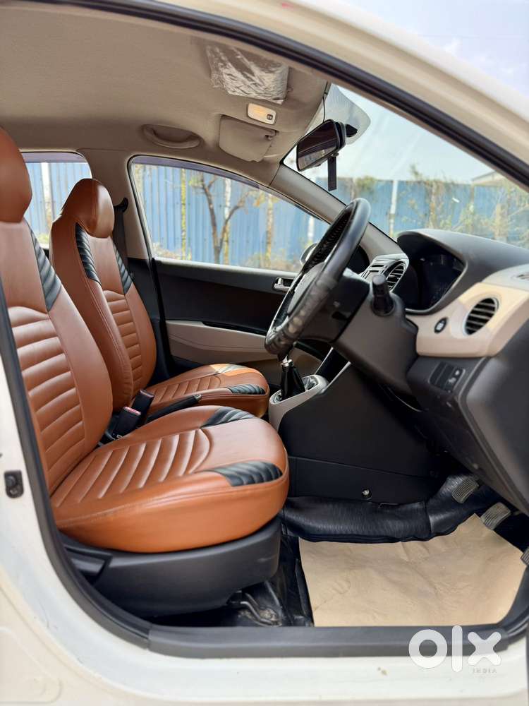Hyundai Grand I10 Sportz, 2014, Petrol
