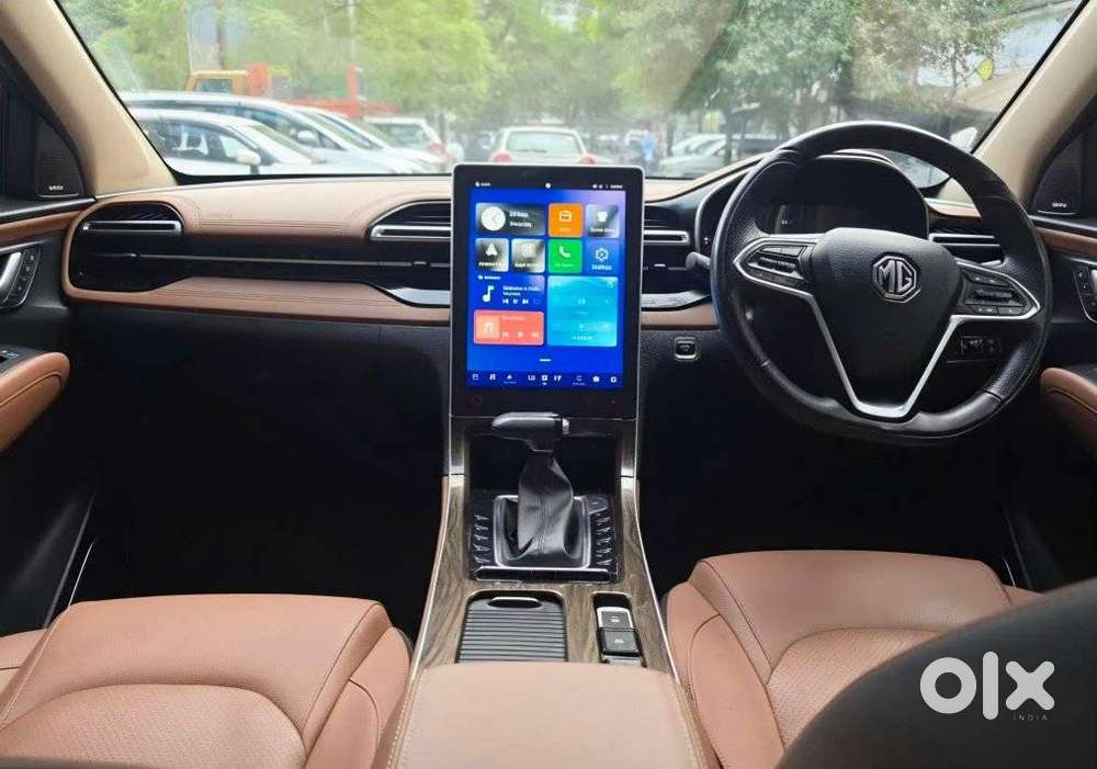 Mg Hector Plus Sharp Pro 1.5 Turbo Petrol Cvt 6 Str, 2023, Petrol