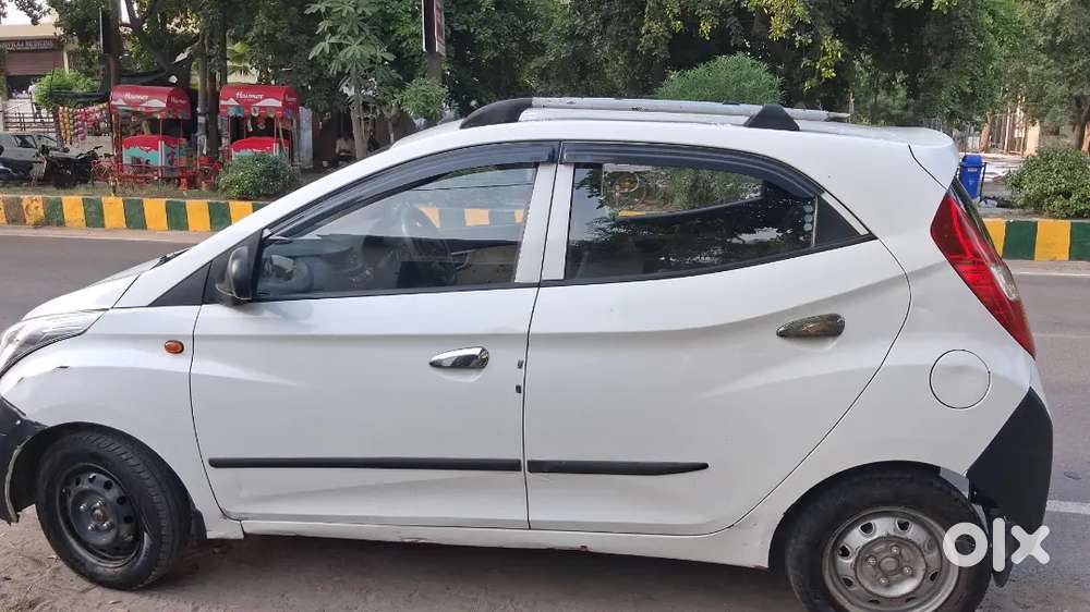 Hyundai Eon 2013 Petrol Well Maintained (army )