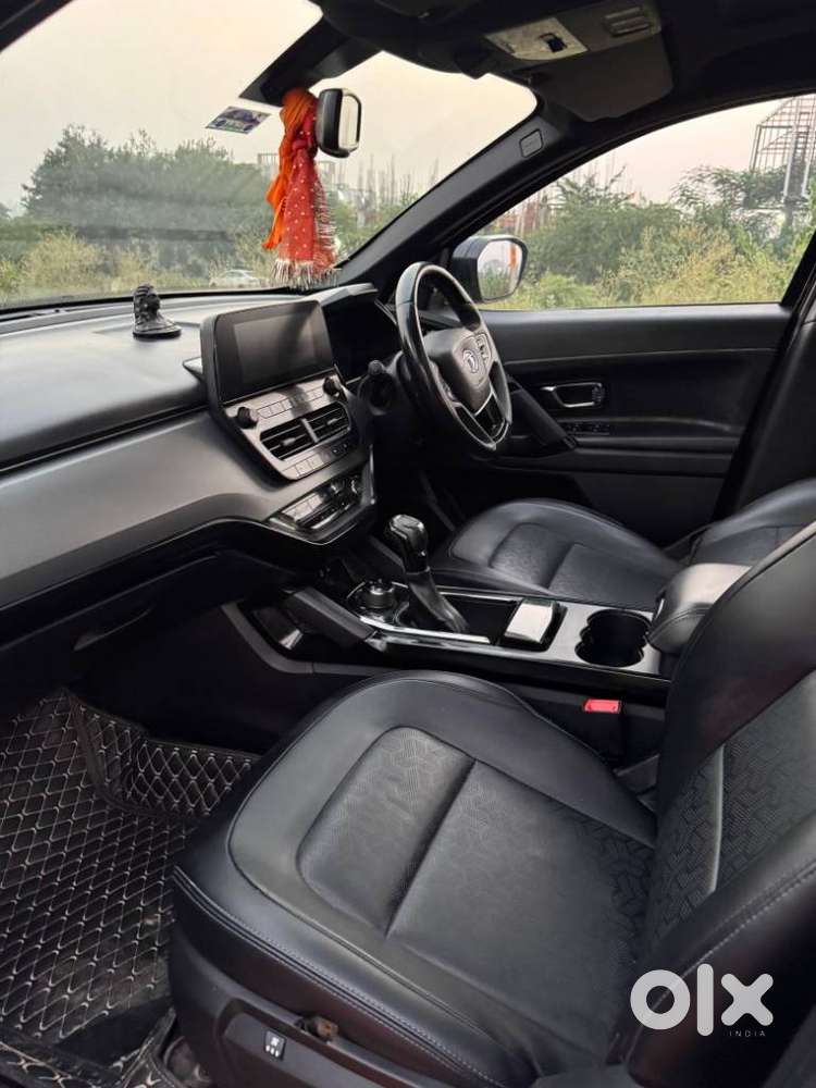 Tata Harrier Xza Plus Dark Edition, 2022, Diesel