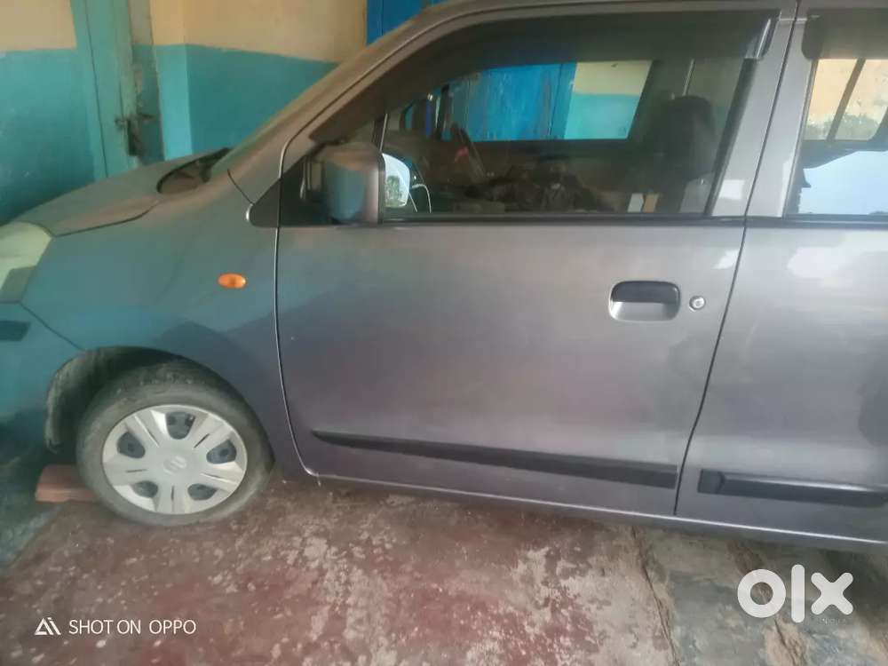 Model 2016ha.    Amroha Up Me Traspar Ha 49000k. M.             Ha