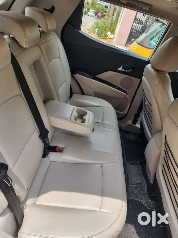 Mahindra Xuv300 2019 Diesel 90000 Km Driven