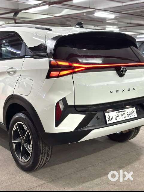 Tata Nexon Creative 1.2 Revotron Petrol 6 Mt, 2023, Petrol