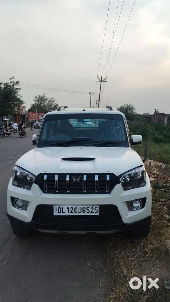 Mahindra Scorpio 2.2 2016 Diesel Manual