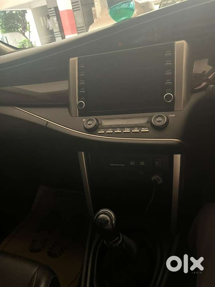 Toyota Innova Crysta 2022 Diesel Manual