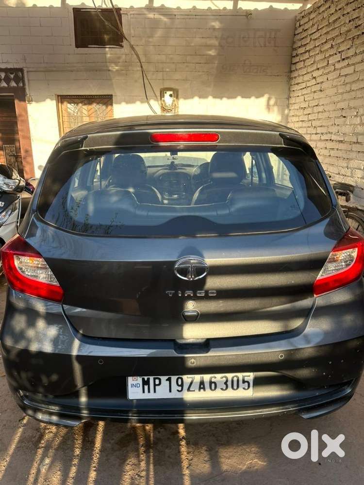 Tata Tiago 2022 Petrol Well Maintained