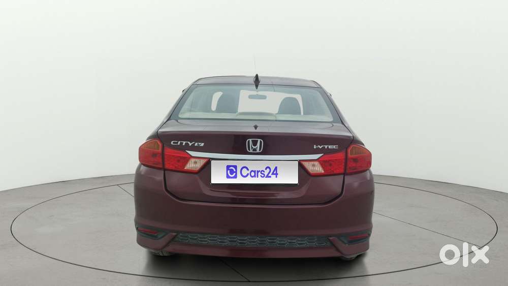 Honda City I-vtec V, 2018, Petrol