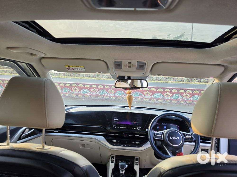 Kia Carens 1.5 Luxury Plus Diesel At 6 Str, 2022, Diesel