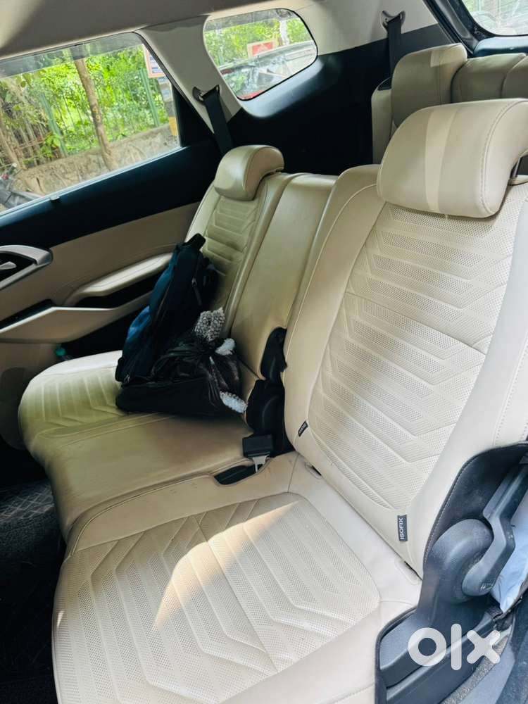 Kia Carens Luxuary Plus Dct 7 Seater Petrol Automatic 1 St Owner Dl Rg