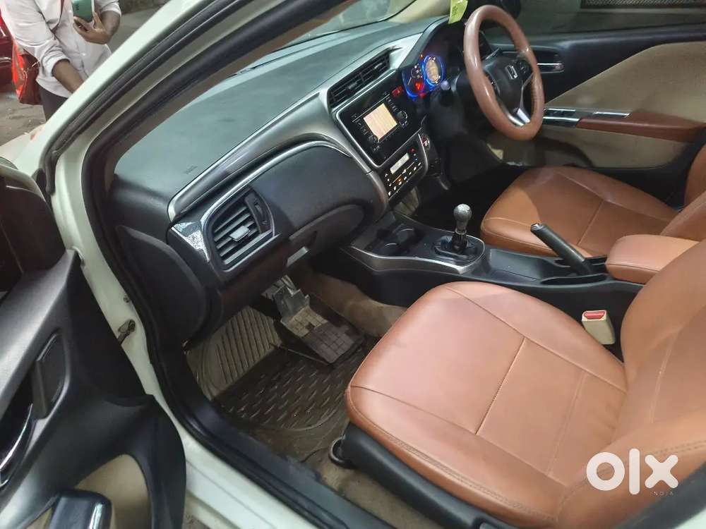 Honda City Vx 2014 Diesel Sunroof